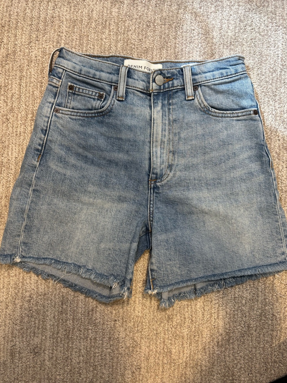Denim Forum - the 50s arlo mid thigh short